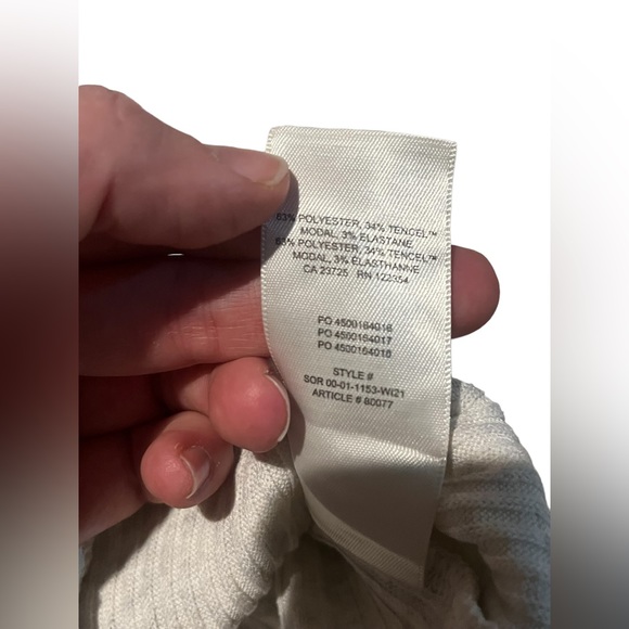 Babaton Transverse Longsleeve size 1 (xs) - Picture 7 of 8